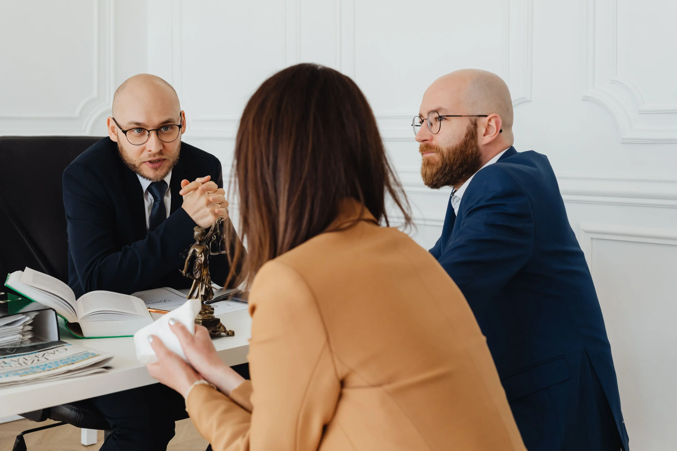 employment-lawyer-harassment-consultation-california.webp Employment lawyer consulting with a client about a harassment and retaliation claim in California